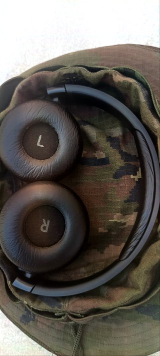 Auriculares JBL Tune 660NC Negros