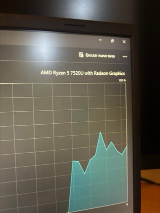 ASUS Vivobook Go 15 / Ryzen 5 (7ª) / 16GB RAM DDR5