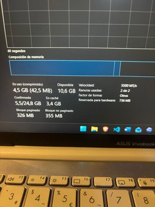 ASUS Vivobook Go 15 / Ryzen 5 (7ª) / 16GB RAM DDR5