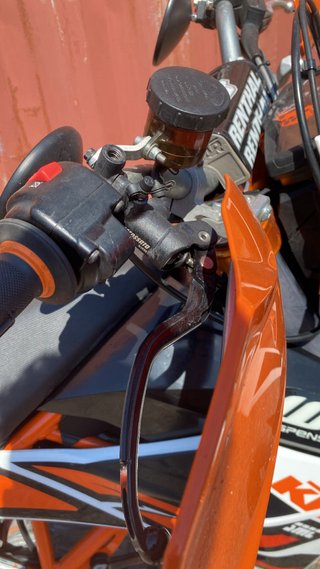 KTM 690 SMC 2014 inyección URGE
