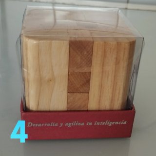 12 Juegos de Lógica en Madera