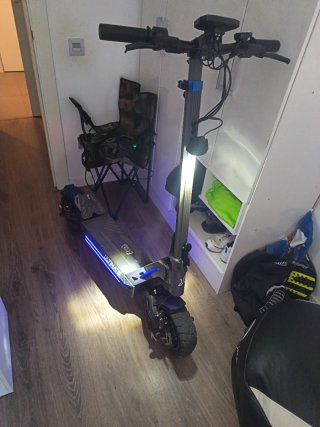 Patinete doble motor <200km