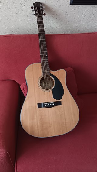 Guitarra Acústica Fender con Funda