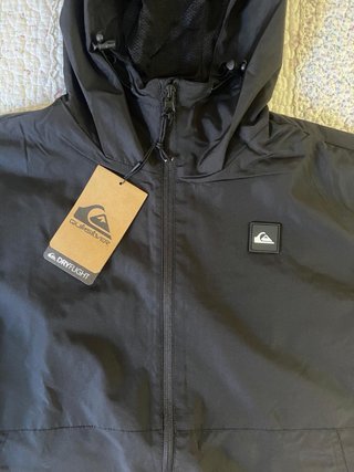 Cortavientos chubasquero Quiksilver negro