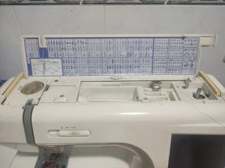 Máquina de coser y bordar Janome con bastidores