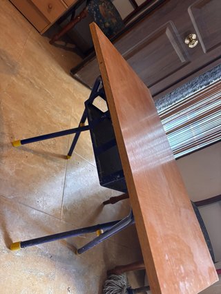 Mesa baja plegable madera y metal
