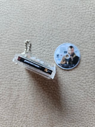 Grand theft auto 4 ps3 mini cd NFC Keychain