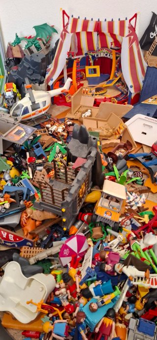 Gran lote Playmobil. Sólo ofertas realistas.