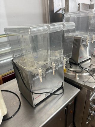 Dispensador Bebidas Ugolini 3 Cubetas