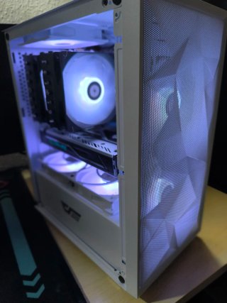EQUIPO GAMING, TORRE ORDENADOR PC GAMER