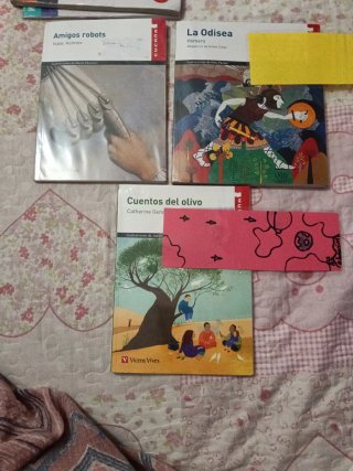 Lote Libros: Amigos Robots, Odisea, Olivo