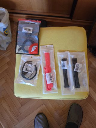 3 Correas Fitbit Charge 6 + 2 Cargadores