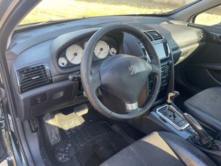 Peugeot 407 2012