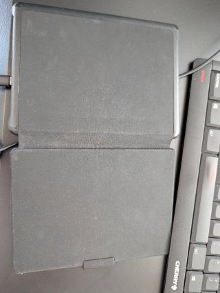 Amazon Kindle 8ª Gen con funda