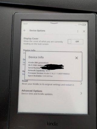 Amazon Kindle 8ª Gen con funda
