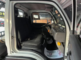 Nissan NT400 2017