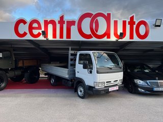 Nissan NT400 2017