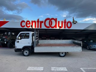 Nissan NT400 2017