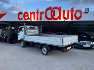 Nissan NT400 2017