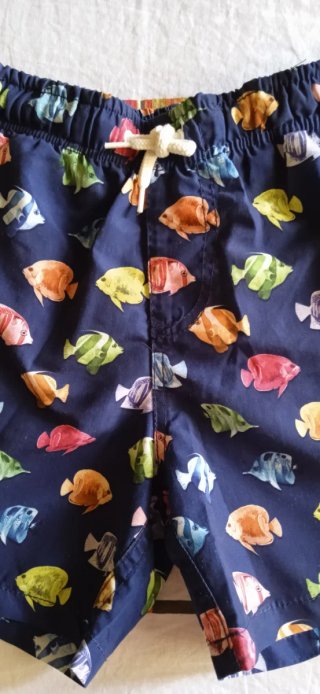 SHORTS MARE 9 ANNI