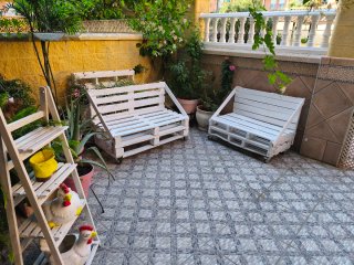 Mesa y Sofá Palets Jardín Blanco