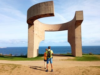 CHILLIDA. ELOGIO DEL HORIZONTE. GIJÓN 1990. 45x32