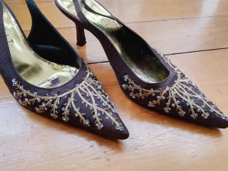 Zapatos Magrit Marrones y Dorados