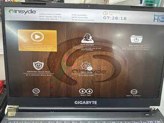 Ecrã Gigabyte G5 KF Sem moldura