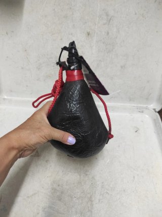 Bota de vino de cuero viejo