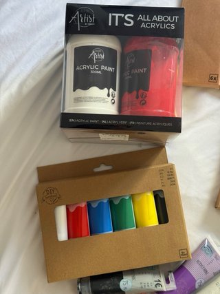 Kit Arte y Manualidades: Pinturas, Pinceles y Lien