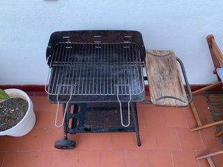 Barbacoa de hierro fundido