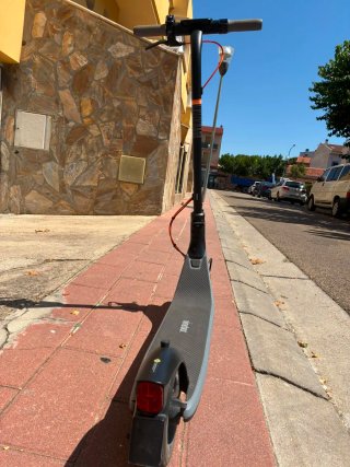 Patinete eléctrico Ninebot poco uso