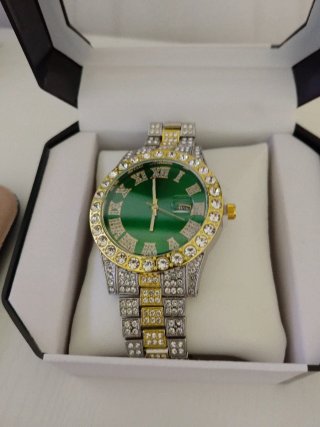 Reloj de lujo  esfera verde
