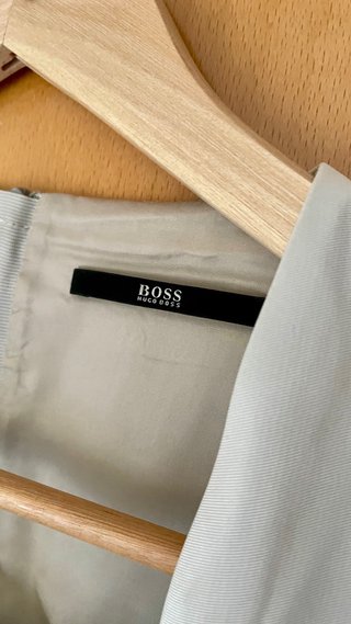 Vestido Hugo Boss Talla 36 Gris hielo