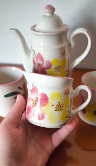 Juego de té floral vintage