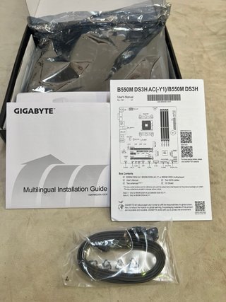 Placa Base Gigabyte B550M DS3H