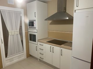 ALQUILER PISO+GARAJE. ALMENDRALEJO( Avd. la Paz)