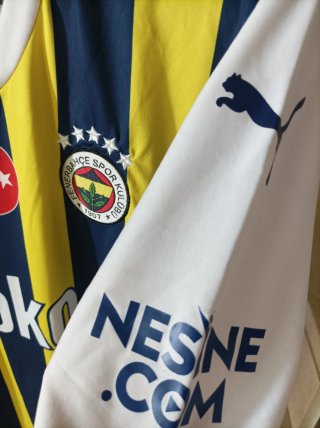 Camiseta Fenerbahçe Puma Talla XL.