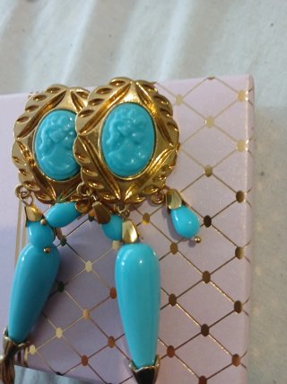 Pendientes Coral Azul y Dorado