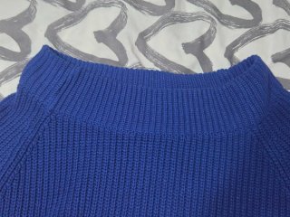 Jersey Zara cuello alto azul