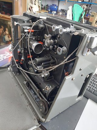 Proyector Marin 35mm y otros proyectores de 16mm