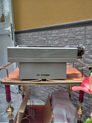 Máquina de escribir Hispano Olivetti Lexicon 80