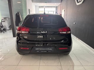 Kia Rio 1.0 T-GDi MHEV iMT Concept 74 kW (100 CV)