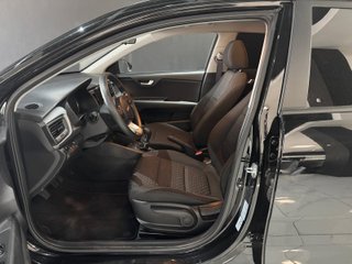 Kia Rio 1.0 T-GDi MHEV iMT Concept 74 kW (100 CV)