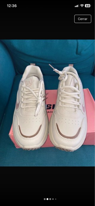 Zapatillas beige y marrón Shein