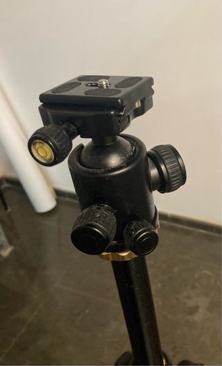 Trípode de cámara profesional