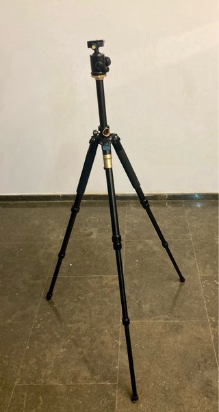 Trípode de cámara profesional