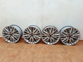 Llantas 17 pulgadas Ford
