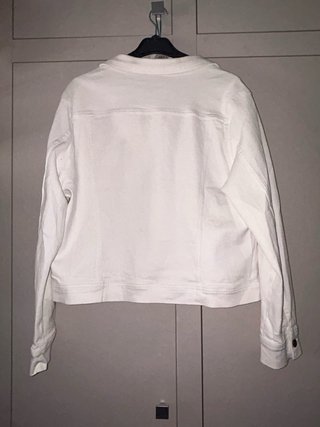 Chaqueta vaquera blanca
