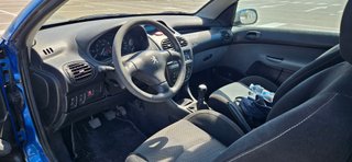 Peugeot 206 2001